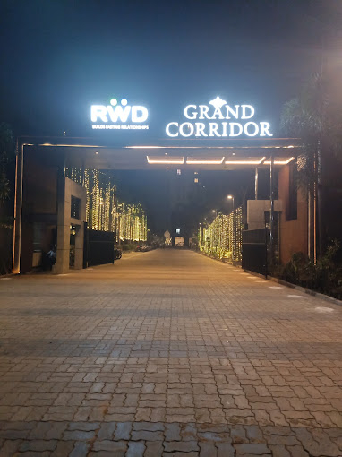 RWD Grand Corridor Resale flat 